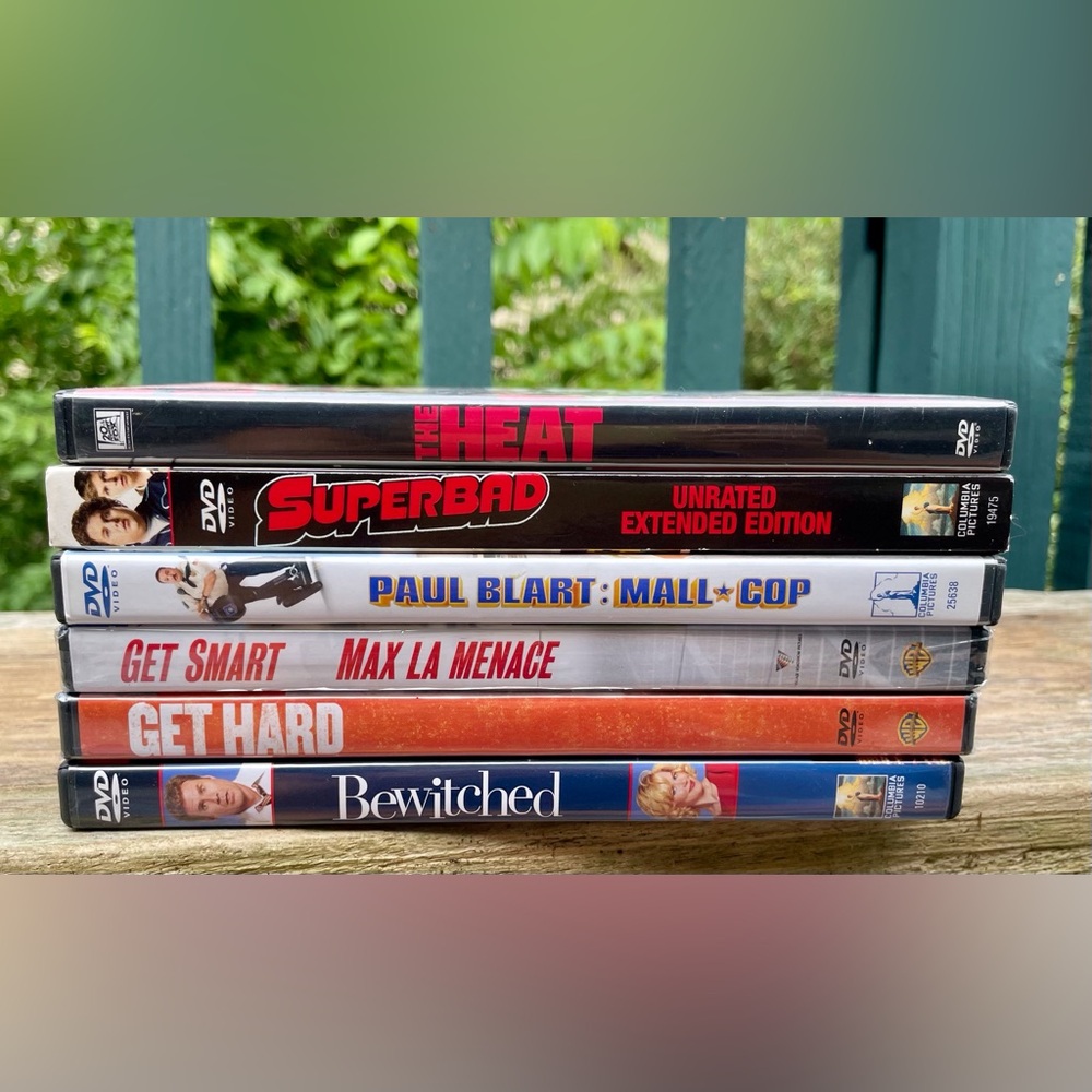 Lot Comedy DVD Movies Superbad Get Smart Get Hard The Heat Paul Blart Bewitched